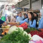 Zita Anjani Tinjau Harga Sembako di Pasar Sidomulyo Lampung Selatan Jelang Ramadan