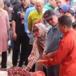 Jelang Ramadhan 2026, Sekda Nukman Sidak Harga Sembako di Pasar Liwa — Ini Hasil Mengejutkannya!