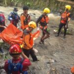 Tragedi Banjir Rajabasa: Anak 10 Tahun Hanyut di Drainase, Eva Dwiana Beri Santunan Rp10 Juta