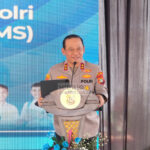 KAPOLDA METRO JAYA LUNCURKAN FKPMS DI 11 SEKOLAH UNTUK CEGAH PERUNDUNGAN DAN KEKERASAN PELAJAR