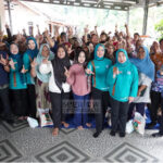 Batin Wulan Salurkan Bantuan Sosial bagi Lansia dan Anak Berisiko Stunting di Tiga Wilayah.