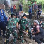 Grebek Sungai! Ratusan Personel TNI Turun Tangan, Tanggul Jebol dan Sampah Jadi Target Utama