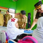 Hari Pertama Sekolah, Gubernur Lampung Kawal Langsung Pelaksanaan Makan Bergizi Gratis